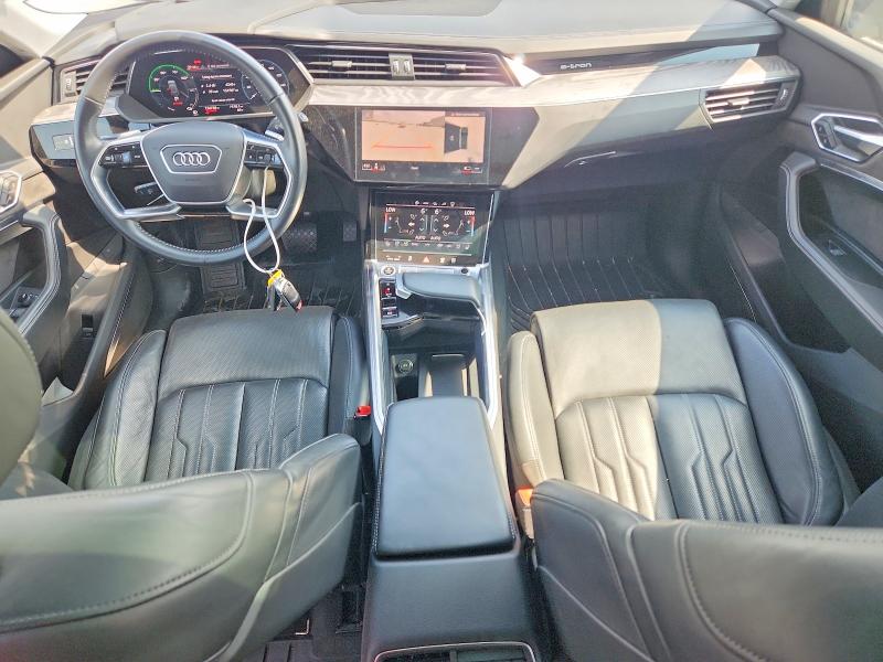 Photo 8 from auction – 2021 AUDI E-TRON with VIN WA1VABGE5MB038148