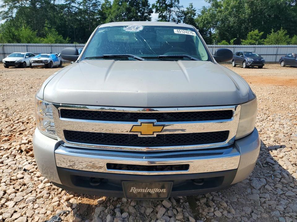 Photo 5 from auction – 2009 CHEVROLET SILVERADO with VIN 1GCEK290X9Z211987
