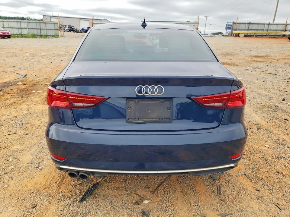Photo 6 from auction – 2018 AUDI A3 with VIN WAUAUGFF8J1035245