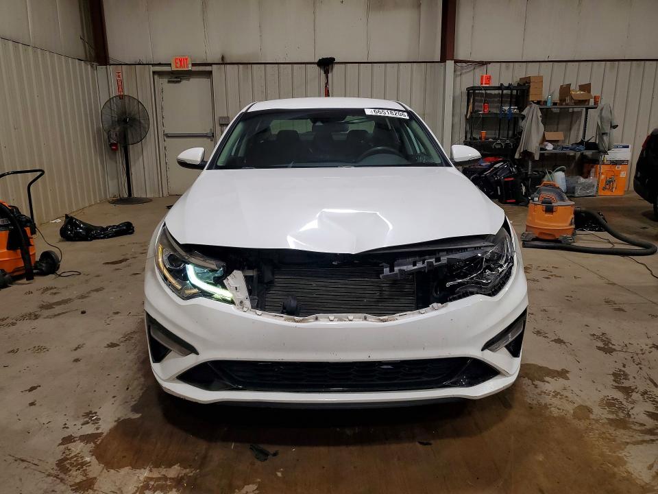 Photo 5 from auction – 2019 KIA OPTIMA with VIN 5XXGT4L35KG326168