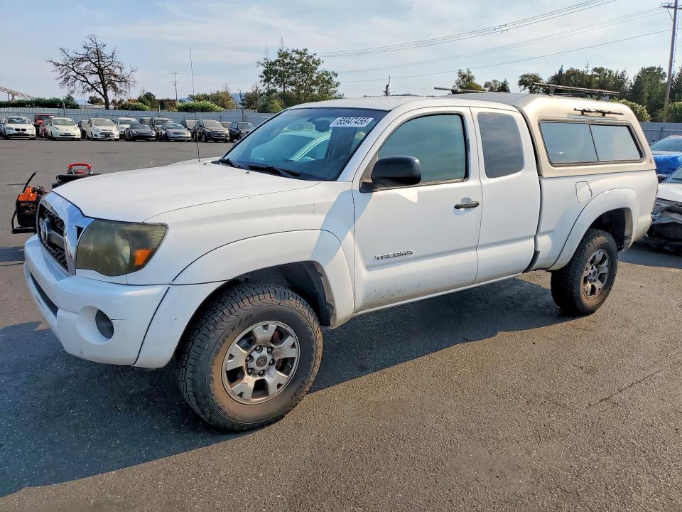 2011 TOYOTA TACOMA - Търг №65947456