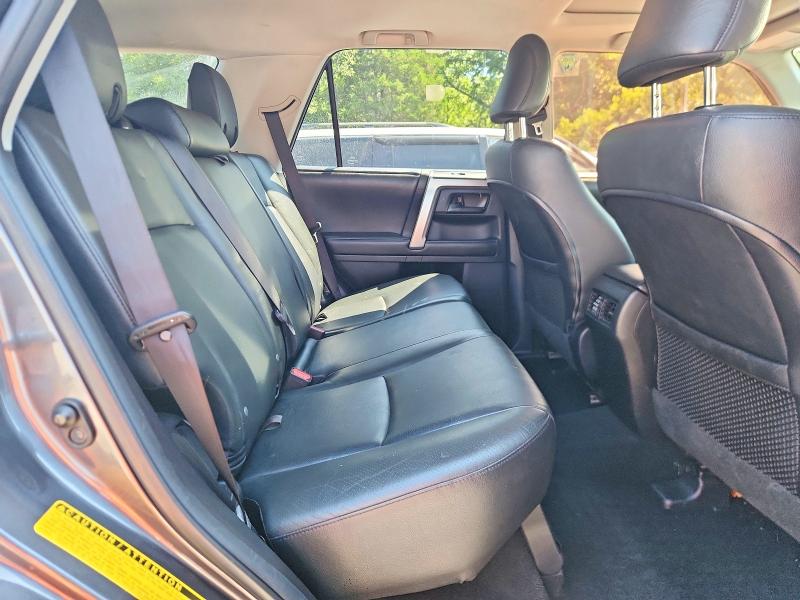 Photo 11 from auction – 2012 TOYOTA 4RUNNER with VIN JTEBU5JR8C5106447