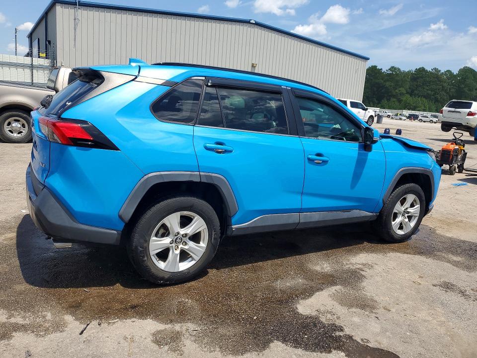 Photo 3 from auction – 2019 TOYOTA RAV4 with VIN 2T3W1RFV3KW007442