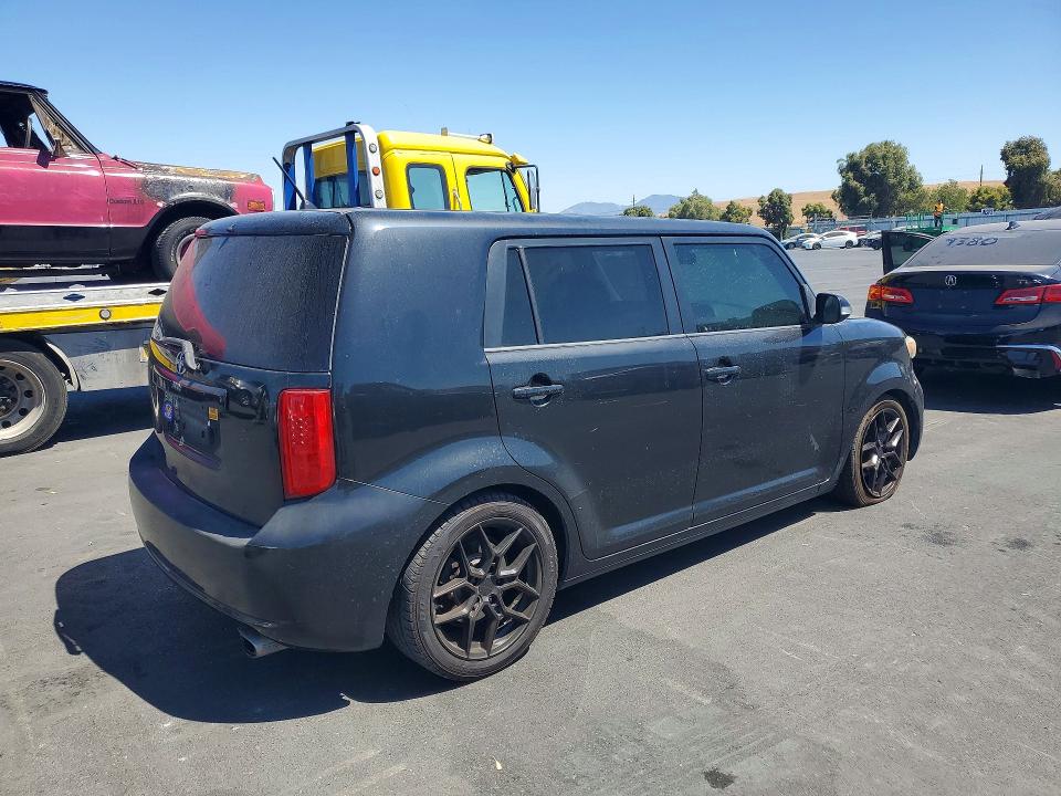 Photo 3 from auction – 2008 TOYOTA SCION with VIN JTLKE50E781013051