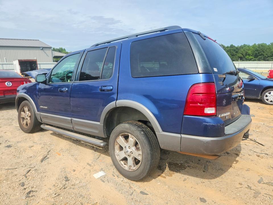 Photo 2 from auction – 2004 FORD EXPLORER with VIN 1FMZU63K04UB32679