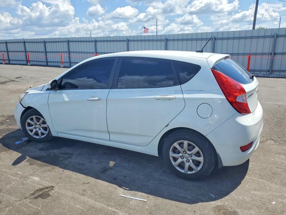 Photo 2 from auction – 2013 HYUNDAI ACCENT with VIN KMHCT5AE4DU079940