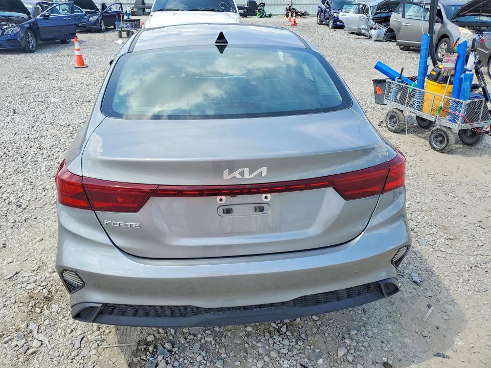 Photo 6 from auction – 2022 KIA FORTE with VIN 3KPF24AD1NE473031
