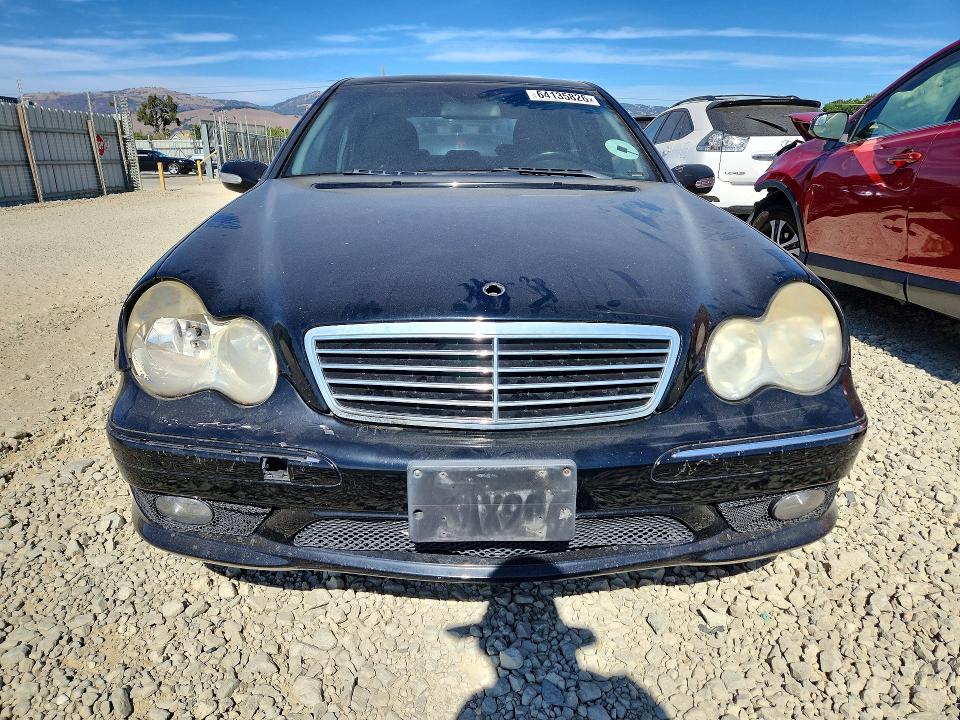 Photo 5 from auction – 2007 MERCEDES-BENZ C with VIN WDBRF52H37F902573
