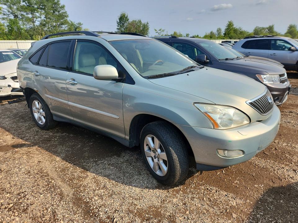 Photo 4 from auction – 2004 LEXUS RX with VIN 2T2HA31UX4C037180