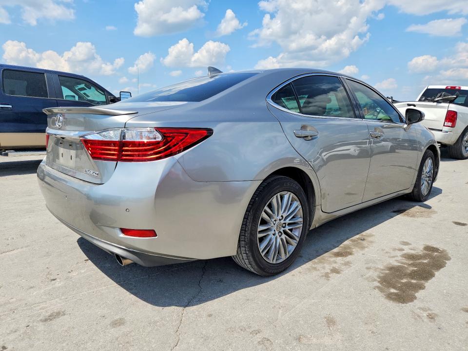 Photo 3 from auction – 2015 LEXUS ES with VIN JTHBK1GG0F2155364