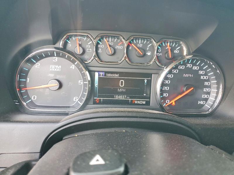 Photo 9 from auction – 2015 CHEVROLET SUBURBAN with VIN 1GNSCJKC1FR263171
