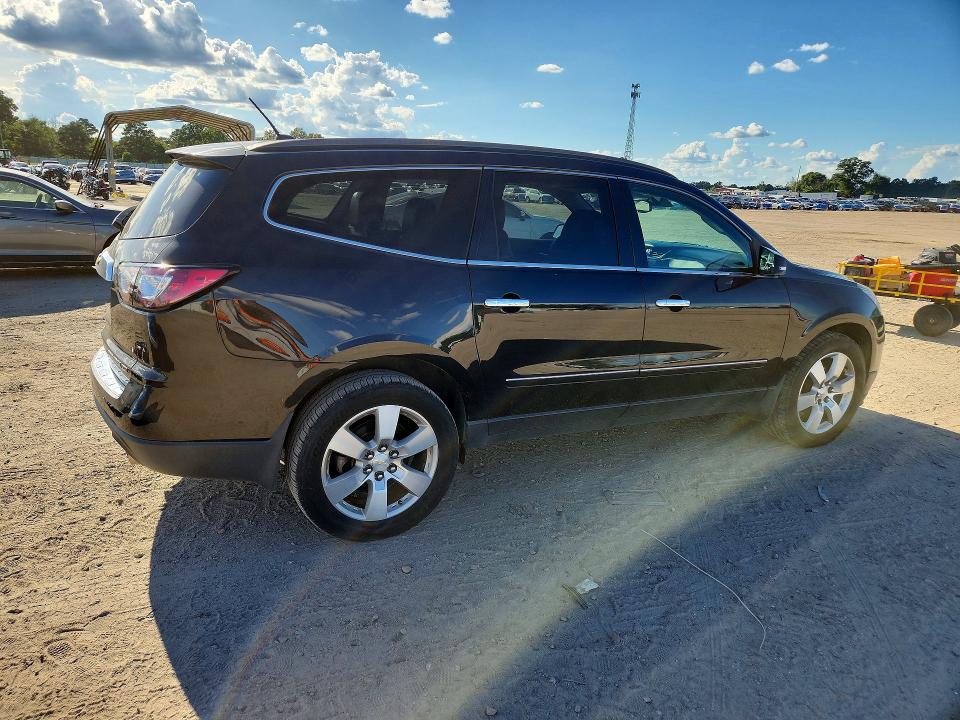 Photo 3 from auction – 2014 CHEVROLET TRAVERSE with VIN 1GNKRJKD4EJ206113