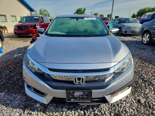Photo 5 from auction – 2017 HONDA CIVIC with VIN 19XFC2F57HE213854