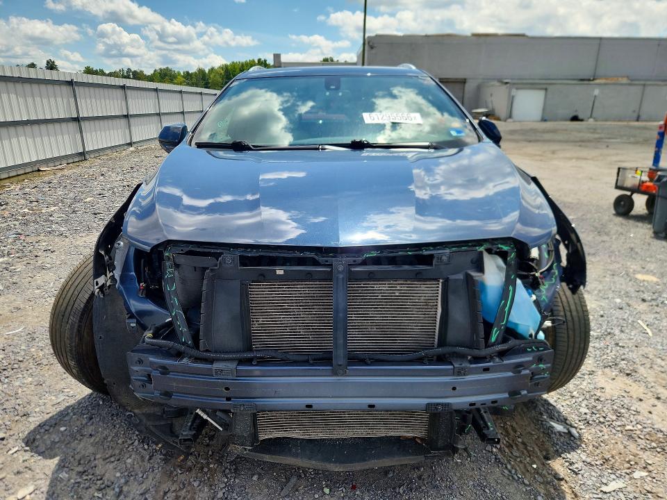 Photo 5 from auction – 2018 CADILLAC XT5 with VIN 1GYKNARS4JZ160765