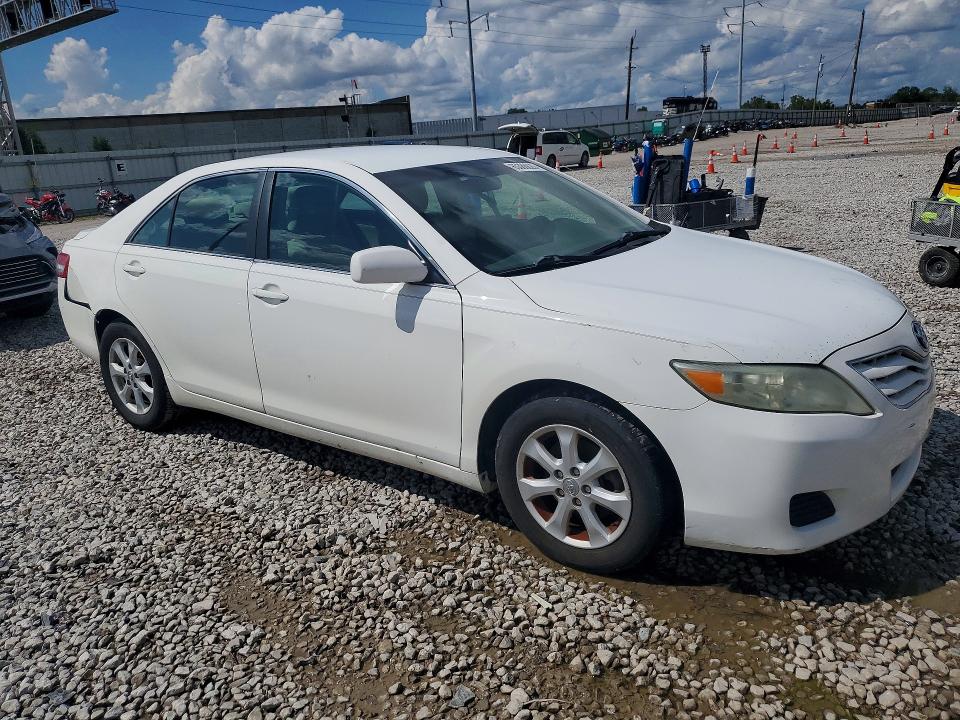 Photo 4 from auction – 2010 TOYOTA CAMRY with VIN 4T4BF3EK7AR087197