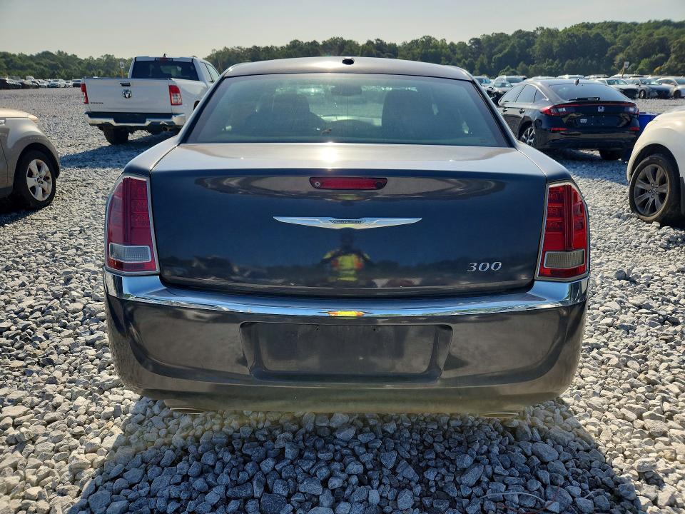 Photo 6 from auction – 2014 CHRYSLER 300 with VIN 2C3CCAAG0EH376100