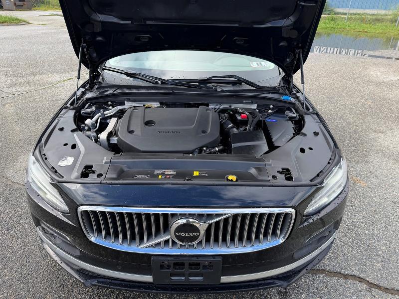 Photo 7 from auction – 2023 VOLVO S90 PLUS with VIN LVY062MN5PP350718