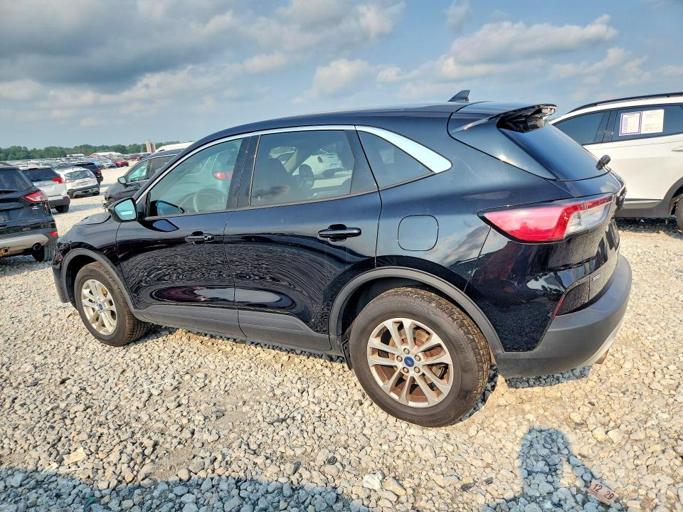 Photo 2 from auction – 2020 FORD ESCAPE with VIN 1FMCU9G62LUA58281