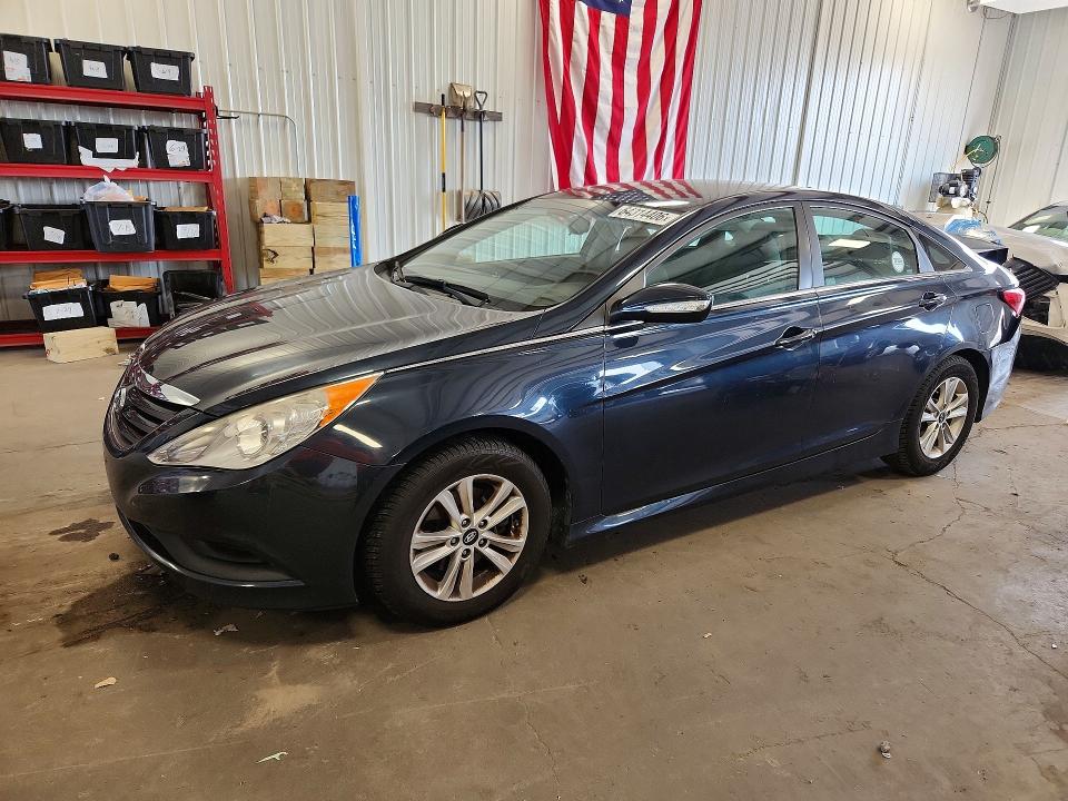 HYUNDAI SONATA 2014 with VIN 5NPEB4AC9EH942767 - Photo from auction