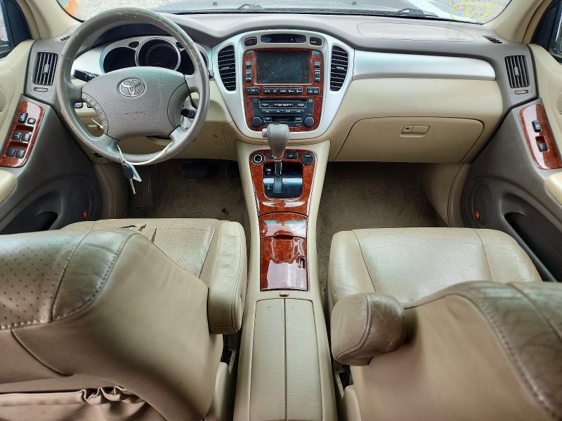 Photo 8 from auction – 2006 TOYOTA HIGHLANDER with VIN JTEEW21A360010355