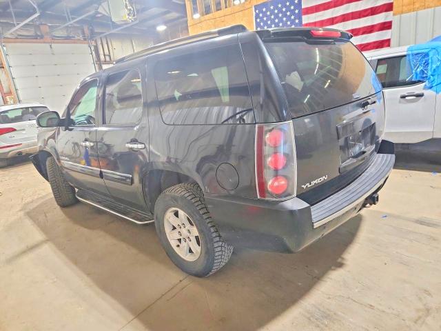 Photo 2 from auction – 2007 GMC YUKON with VIN 1GKFK63827J146255