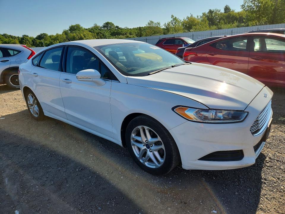 Photo 4 from auction – 2014 FORD FUSION with VIN 3FA6P0H74ER331734