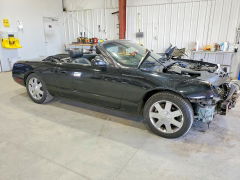 Zdjęcie 4 z aukcji – 2002 FORD THUNDERBIRD z VIN 1FAHP60A92Y114647