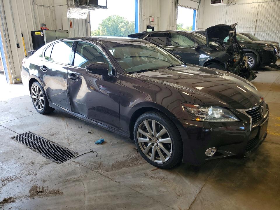 Photo 4 from auction – 2013 LEXUS GS with VIN JTHCE1BL5D5011918