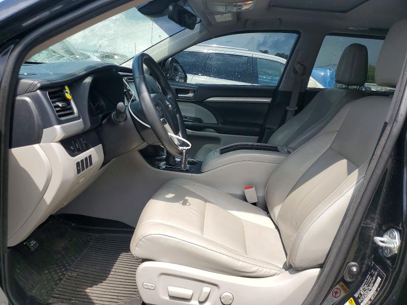 Photo 7 from auction – 2017 TOYOTA HIGHLANDER with VIN 5TDJZRFH0HS468069