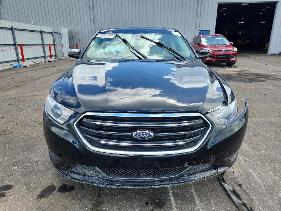 Photo 5 from auction – 2019 FORD TAURUS with VIN 1FAHP2F89KG101271
