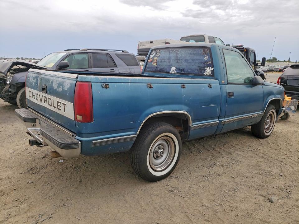 Photo 3 from auction – 1992 CHEVROLET GMT-400 with VIN 1GCDC14Z4NZ130860