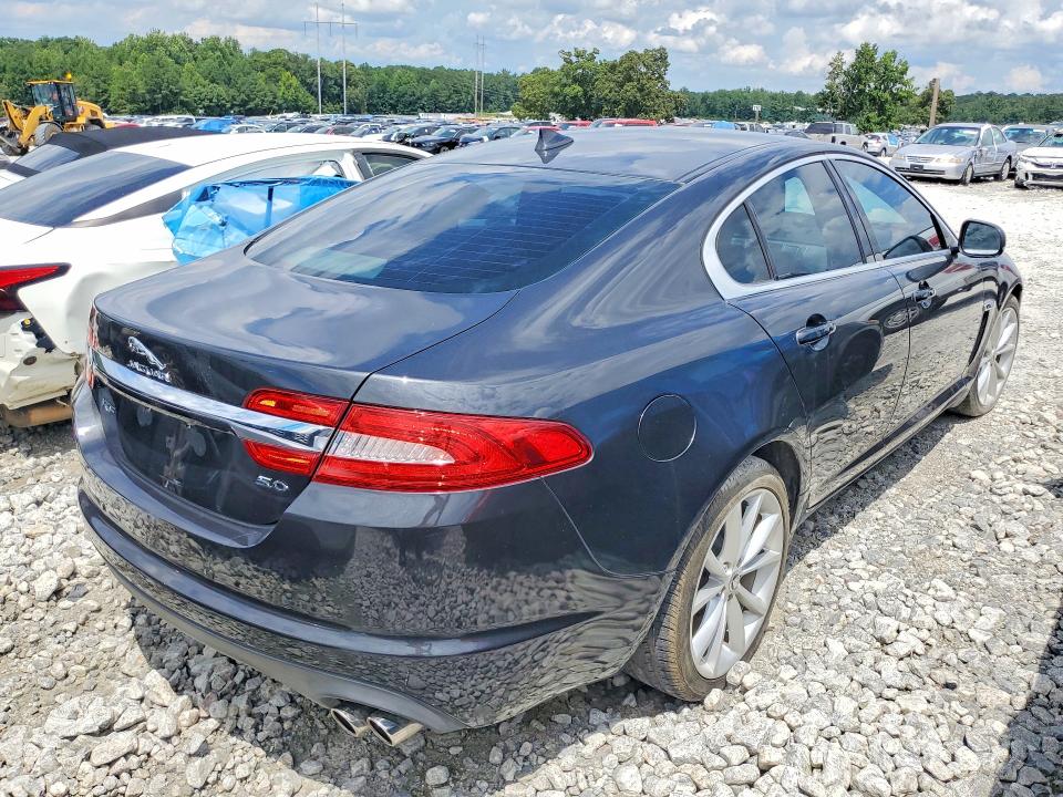 Photo 3 from auction – 2015 JAGUAR XF with VIN SAJWA0HP7FMU48201
