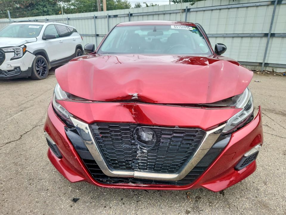 Photo 5 from auction – 2019 NISSAN ALTIMA with VIN 1N4BL4CW9KC207467