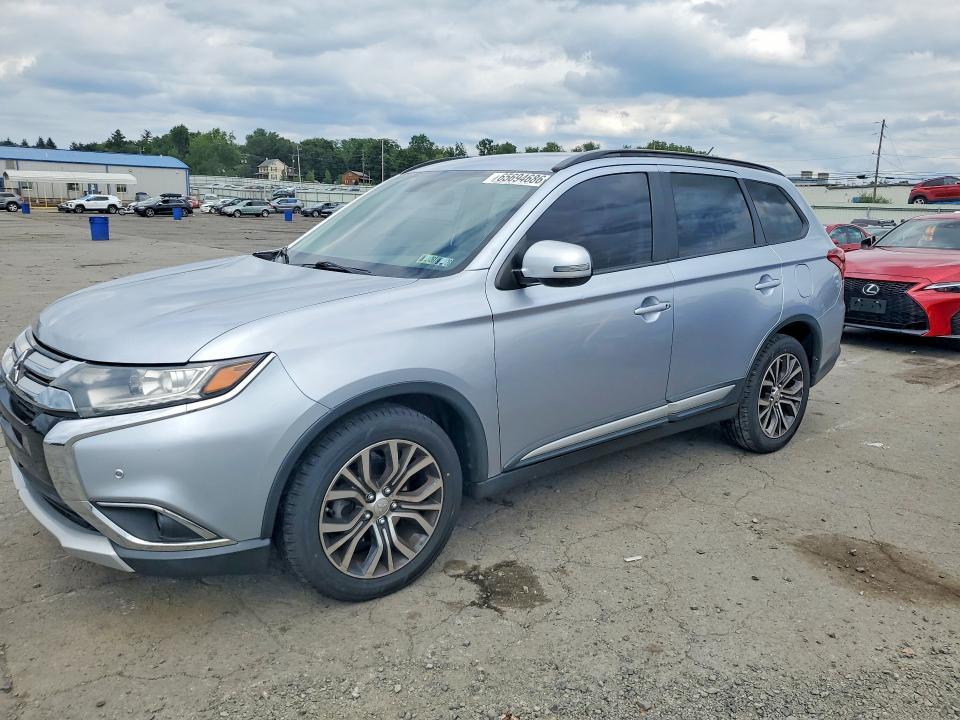 MITSUBISHI OUTLANDER 2016 z numerem VIN JA4AZ3A33GZ024068 - Zdjęcie z aukcji