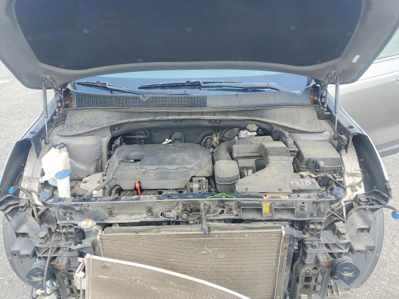 Photo 12 from auction – 2018 KIA SORENTO with VIN 5XYPG4A37JG407948