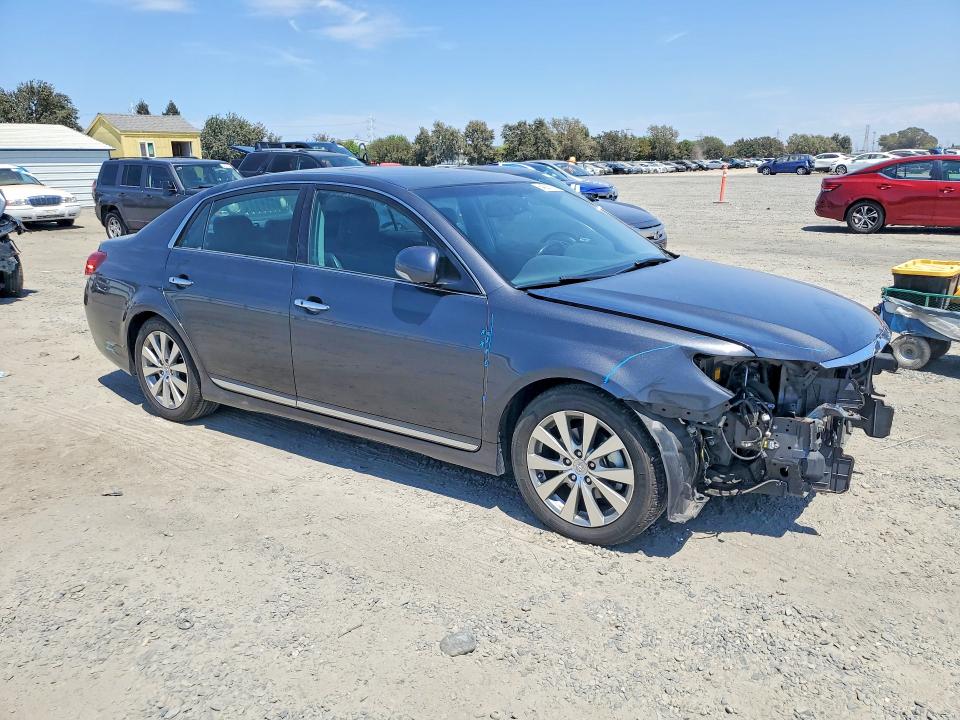 Photo 4 from auction – 2011 TOYOTA AVALON with VIN 4T1BK3DB5BU386714