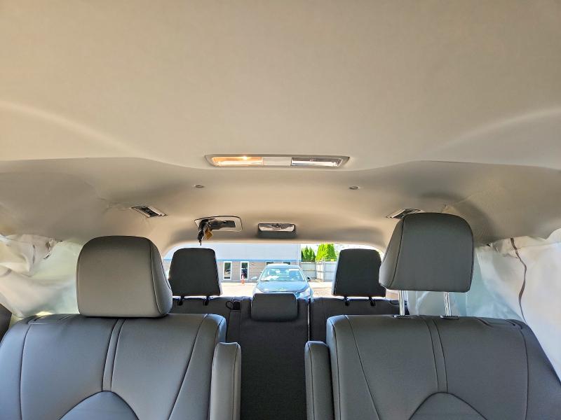 Photo 10 from auction – 2025 TOYOTA HIGHLANDER with VIN 5TDKDRBH4SS584892