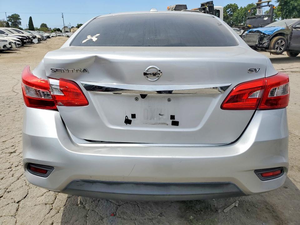 Photo 6 from auction – 2017 NISSAN SENTRA with VIN 3N1AB7AP1HL636365