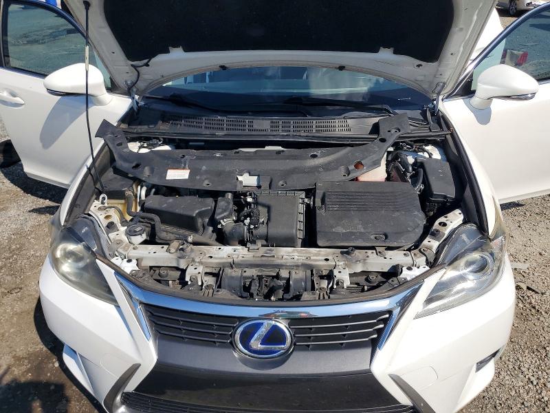 Photo 12 from auction – 2015 LEXUS CT with VIN JTHKD5BH1F2237122