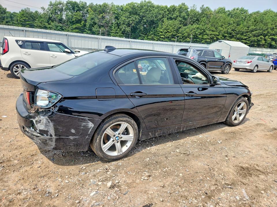 Photo 3 from auction – 2014 BMW 320 with VIN WBA3B1G52ENS79019