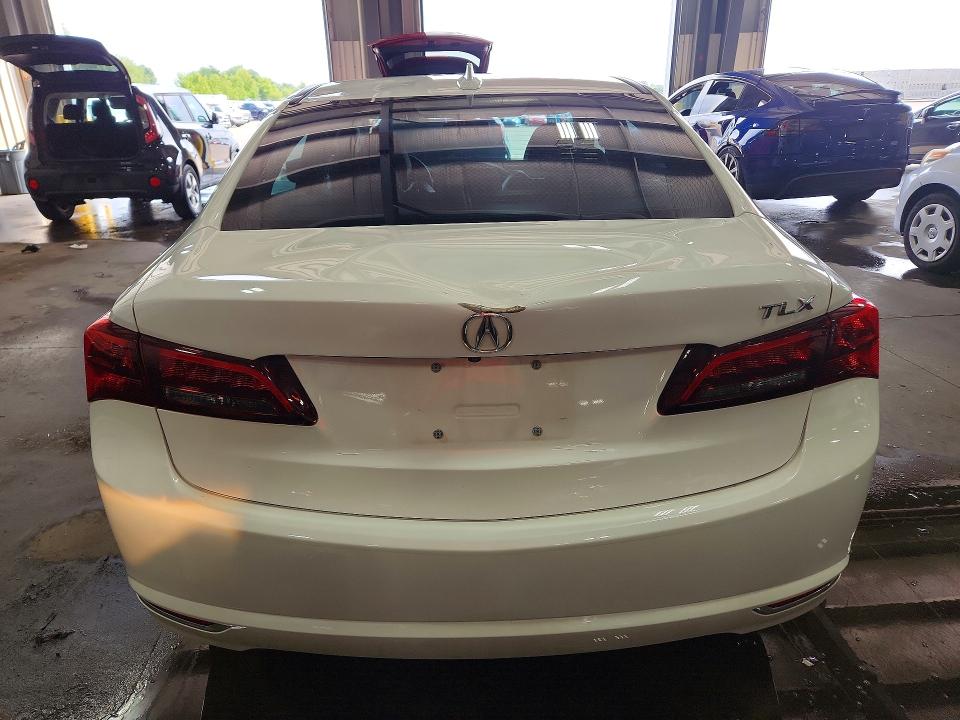 Photo 6 from auction – 2015 ACURA TLX with VIN 19UUB1F31FA020684