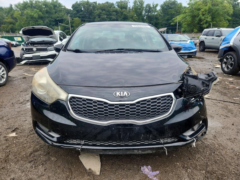 Zdjęcie 5 z aukcji – 2015 KIA FORTE z VIN KNAFX4A81F5370061