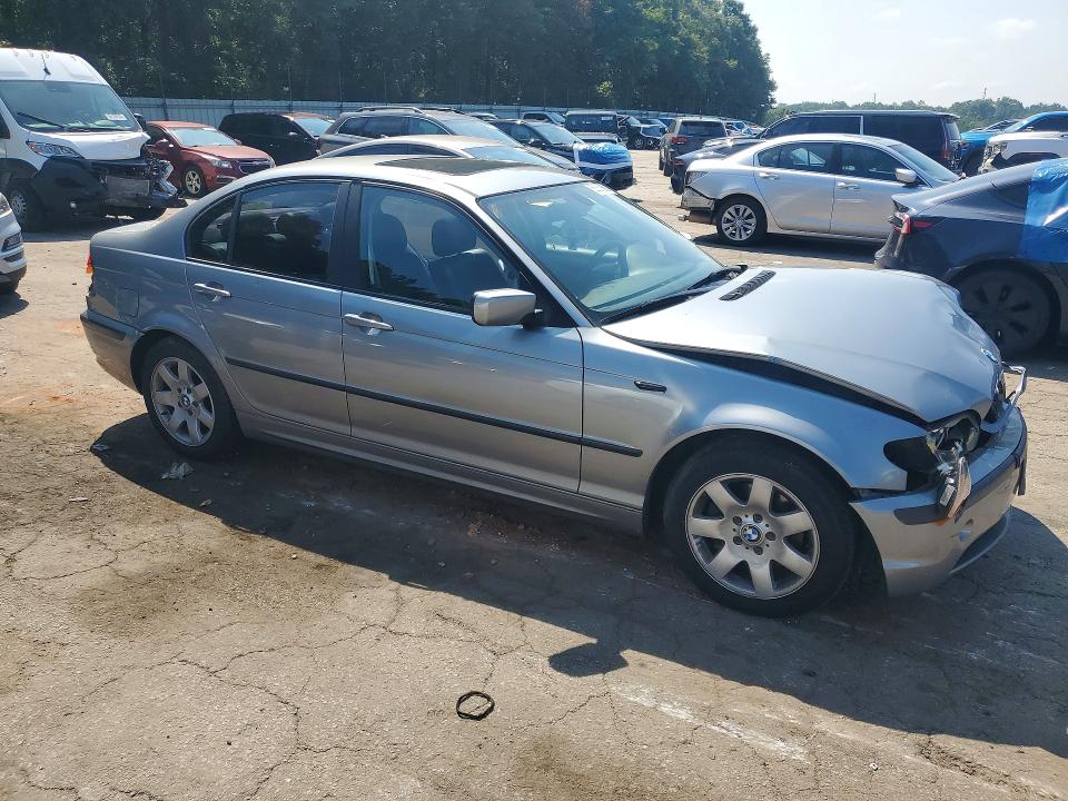 Фото 4 с аукциона – 2004 BMW 325 с VIN WBAEV33404KR27899
