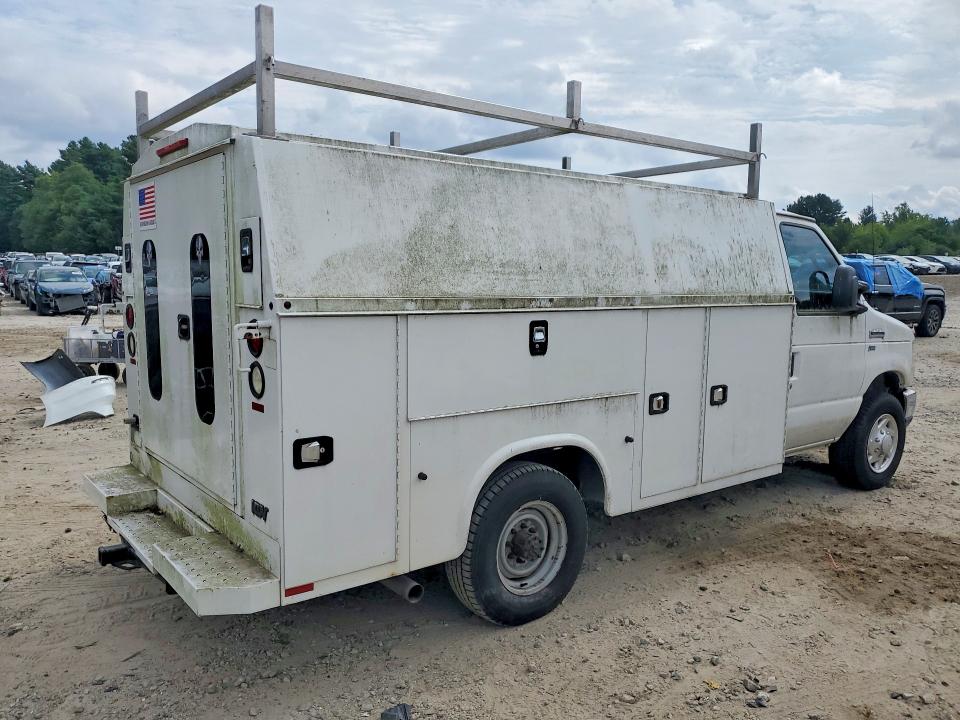 Photo 3 from auction – 2016 FORD ECONOLINE with VIN 1FDWE3FL7GDC27652