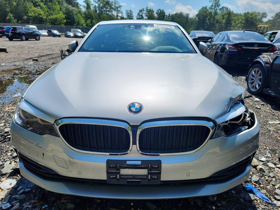 Photo 5 from auction – 2019 BMW 530 with VIN WBAJA7C52KG912637