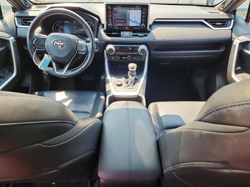 Photo 8 from auction – 2021 TOYOTA RAV4 with VIN 2T3E6RFV8MW023183