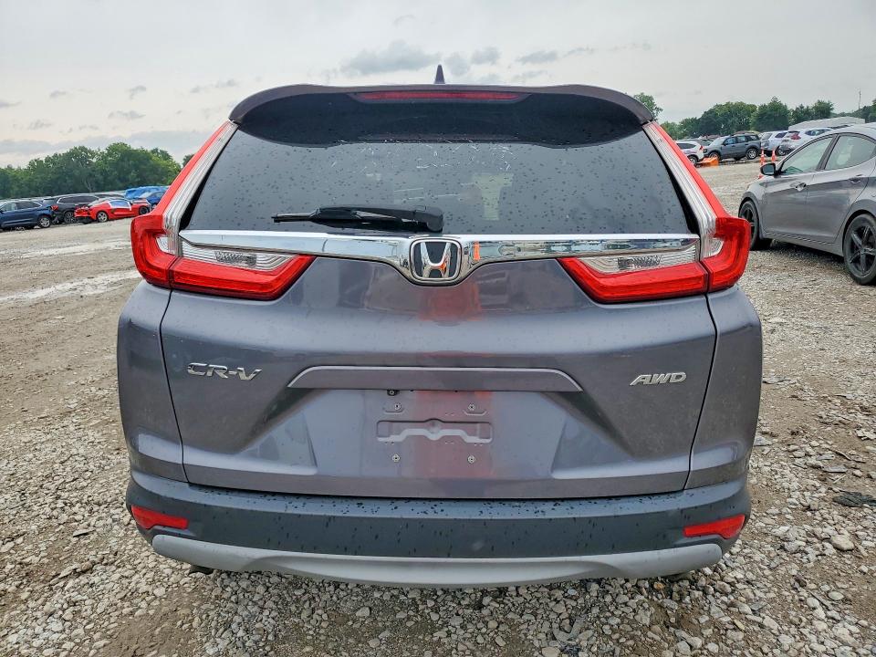 Photo 6 from auction – 2017 HONDA CR-V with VIN 2HKRW2H50HH608228