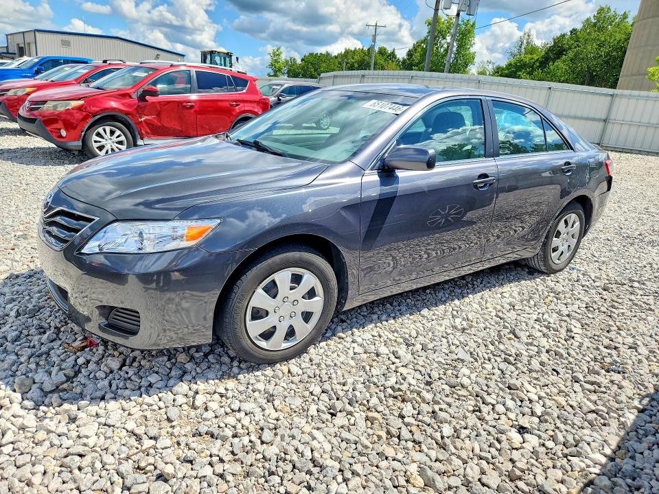 2011 TOYOTA CAMRY - Търг №65107446