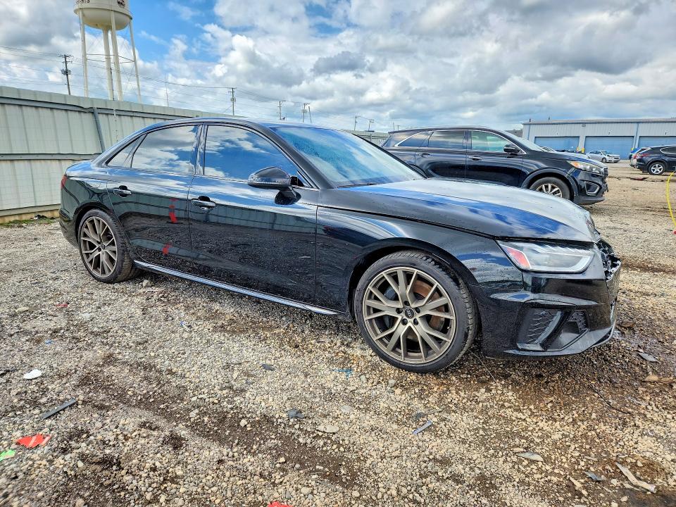 Photo 4 from auction – 2023 AUDI S4 with VIN WAUB4AF47PA024990
