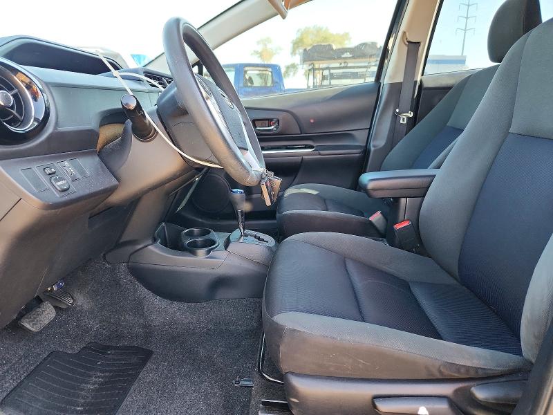 Photo 7 from auction – 2015 TOYOTA PRIUS C with VIN JTDKDTB37F1108625